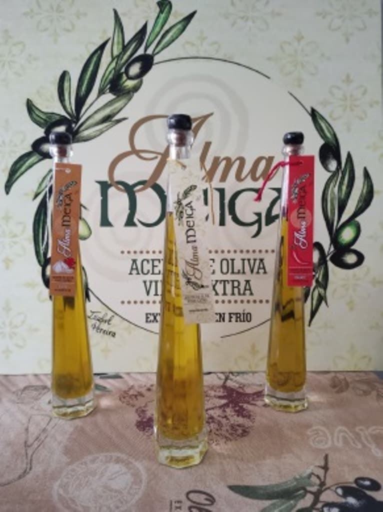 Aceite de Oliva Virgen Extra Alma Meiga Arbequina 100ml Aromatizado Picante - Imagen 2