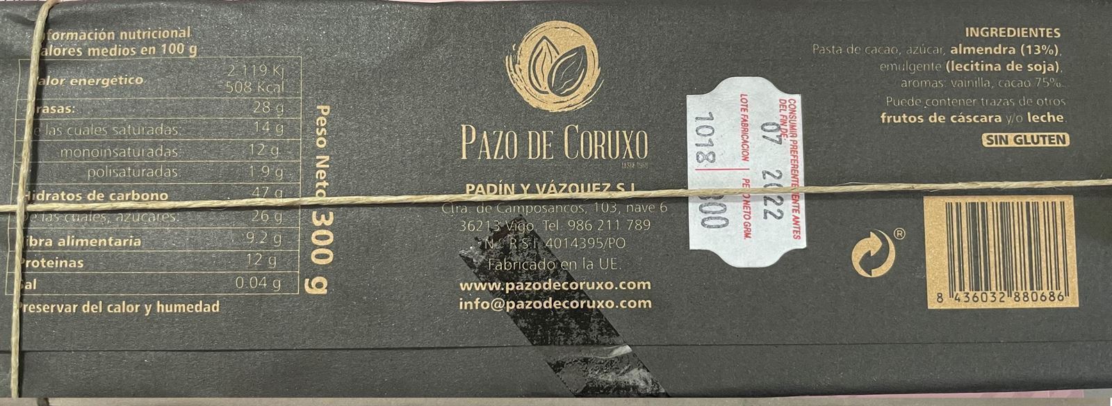 TABLETA CHOCOLATE NEGRO 75% CON ALMENDRAS PAZO DE CORUXO 300grs - Imagen 2